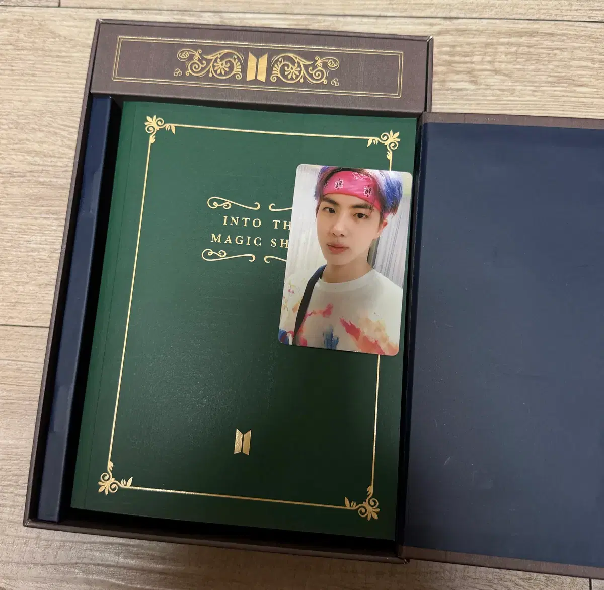 방탄소년단 BTS 2019 MAGIC SHOP DVD (포카O) | 브랜드 중고거래